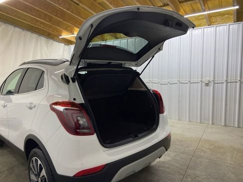 Used 2022 Buick Encore Preferred image 10