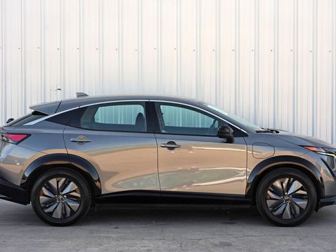 Used 2023 Nissan Ariya FWD image 50