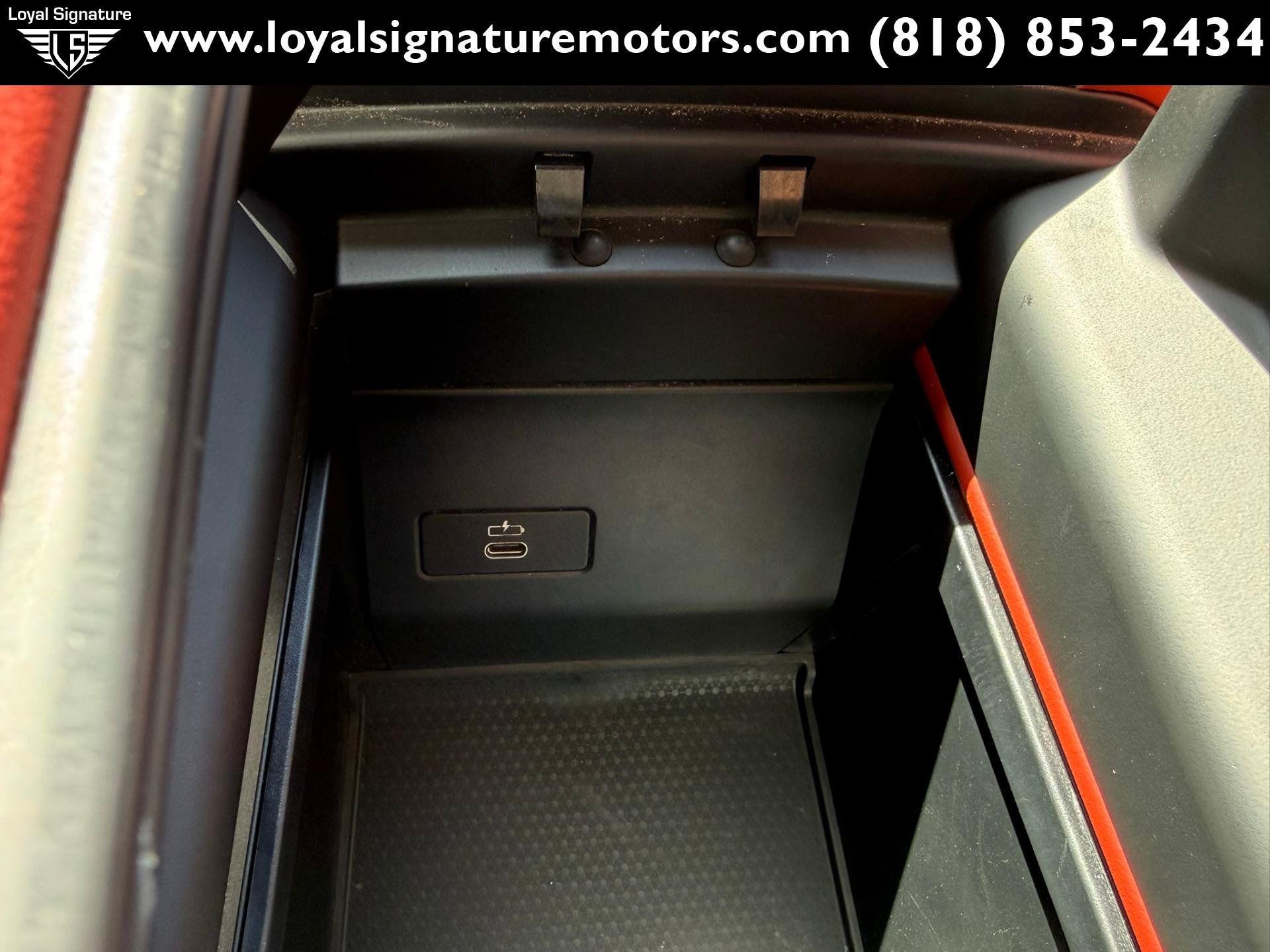 Used 2023 BMW XM AWD/4WD image 39