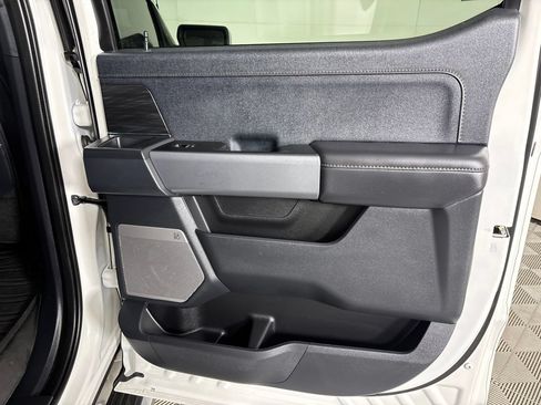 Used 2025 Ford F150 Lariat w/ Equipment Group 502A High AWD/4WD image 28