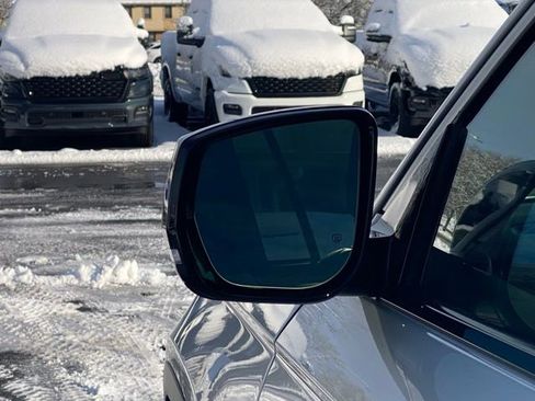 New 2026 Jeep Grand Cherokee Limited image 12