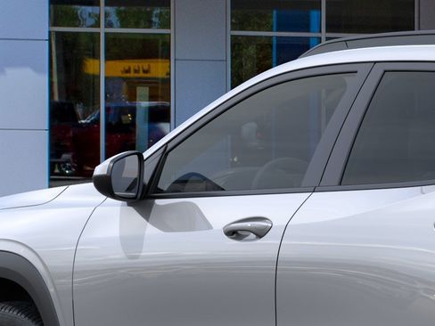New 2026 Chevrolet Trax LT FWD image 12