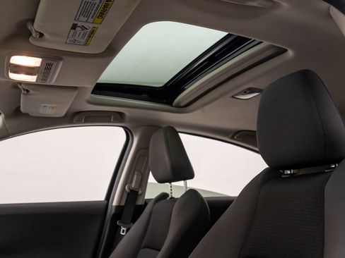 Used 2022 Honda HR-V EX image 16