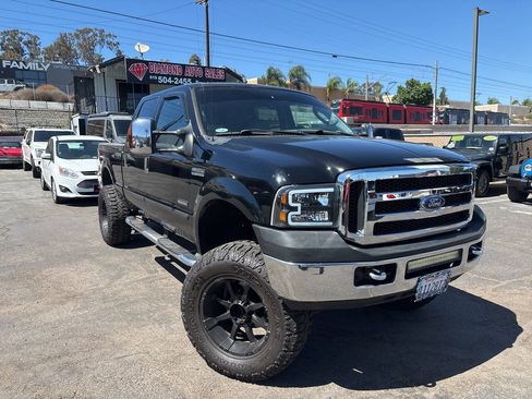 Used 2007 Ford F250 Lariat AWD/4WD image 2