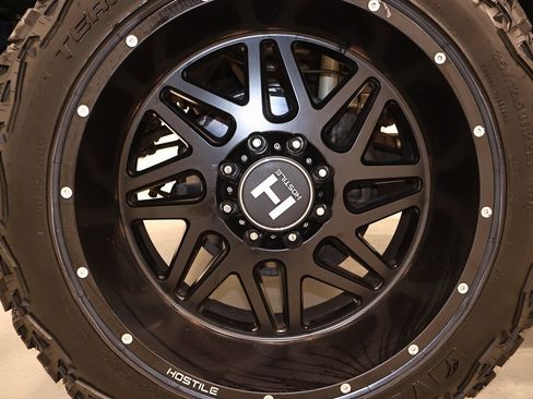 Used 2016 Ford F250 Lariat w/ Lariat Ultimate Package image 42