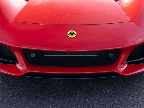 Used 2025 Lotus Emira image 15