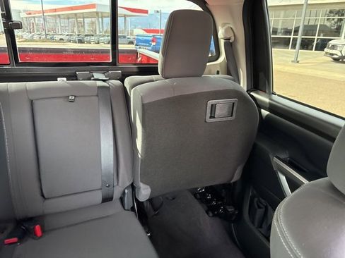 Certified 2024 Nissan Titan SV image 24