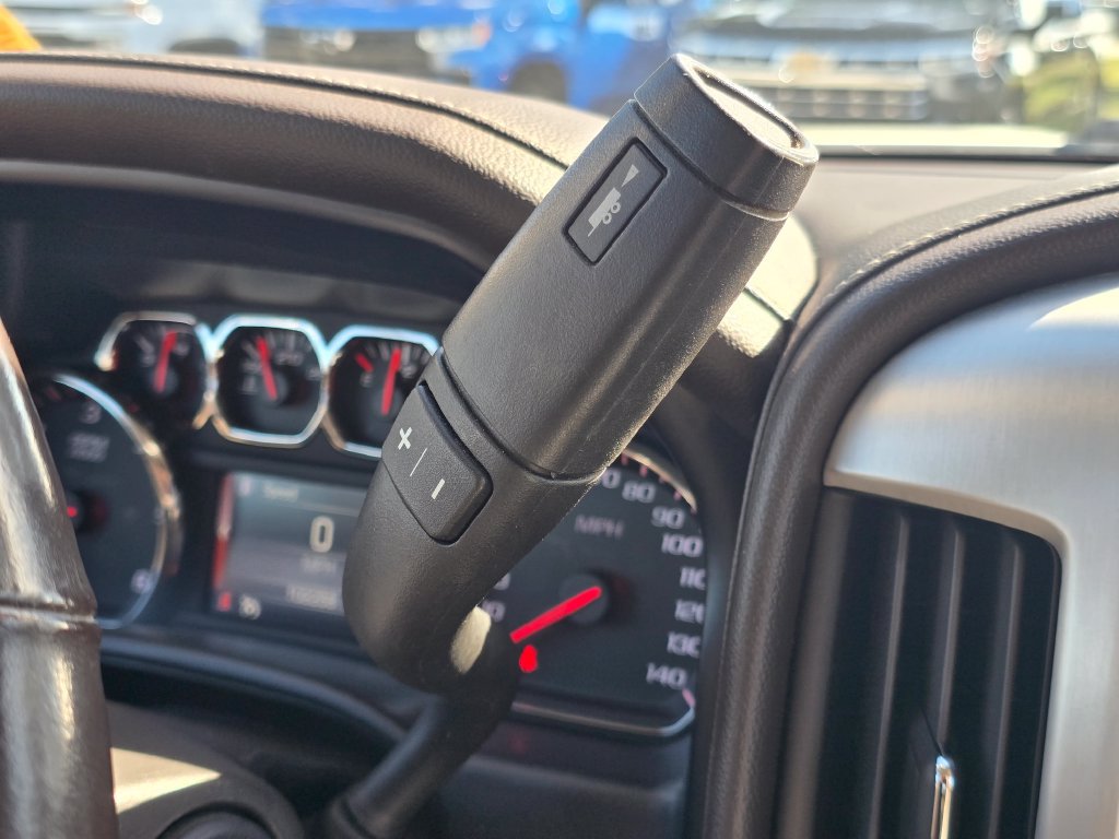 Used 2014 GMC Sierra 1500 SLT w/ Driver Alert Package AWD/4WD image 21
