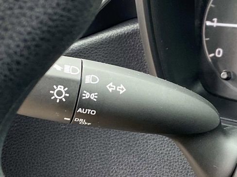 Used 2023 Toyota Corolla LE image 12