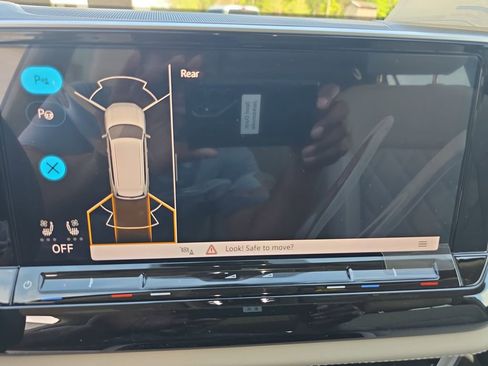 New 2026 Volkswagen Atlas SEL Premium R-Line AWD/4WD image 20