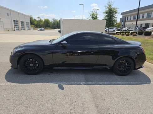 Used 2011 INFINITI G37 Journey w/ Premium Pkg image 6
