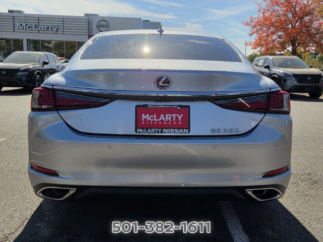 Used 2022 Lexus ES 350 w/ Premium Package FWD image 4