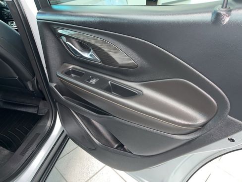 Used 2020 GMC Terrain SLT w/ Preferred Package image 18