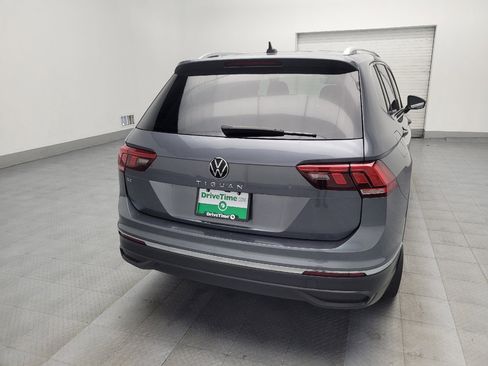 Used 2022 Volkswagen Tiguan SE image 7