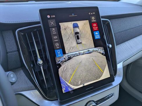 New 2026 Volvo XC90 T8 Ultra w/ Protection Package Premier image 10