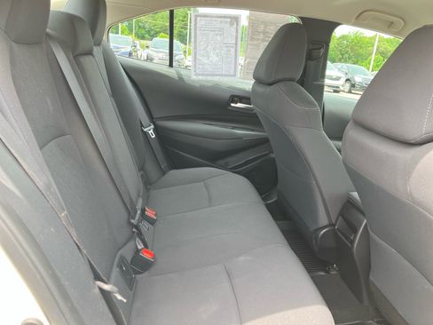 Used 2020 Toyota Corolla LE FWD image 33
