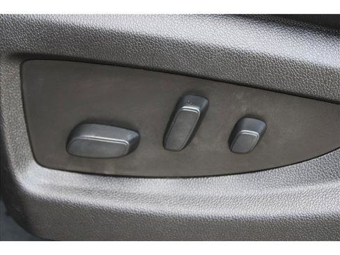 Used 2018 Chevrolet Silverado 3500 LTZ w/ Duramax Plus Package image 11