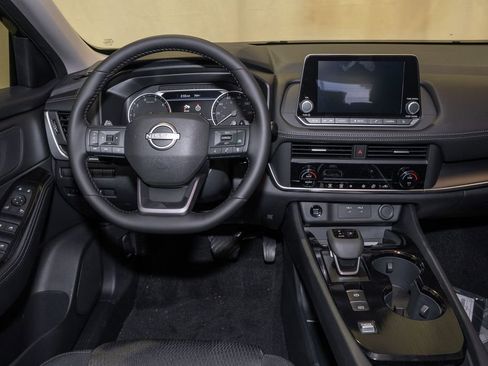 New 2026 Nissan Rogue SV image 8