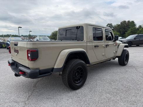 Used 2022 Jeep Gladiator Rubicon w/ LED Lighting Group AWD/4WD image 5