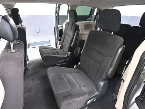 Used 2014 Dodge Grand Caravan SE w/ Quick Order Package 29E SE FWD image 32