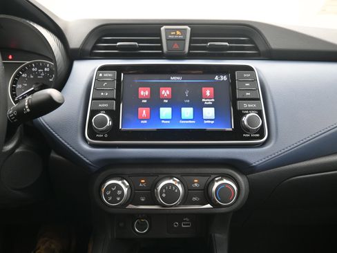 Certified 2025 Nissan Versa SV w/ Trunk Package image 15