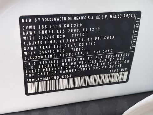 New 2026 Volkswagen Tiguan SE R-Line image 21