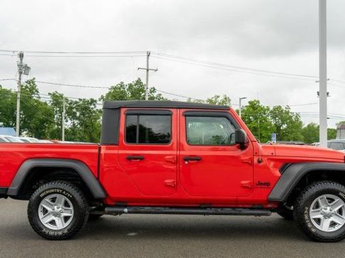 Used 2020 Jeep Gladiator Sport w/ Quick Order Package 24S AWD/4WD image 5