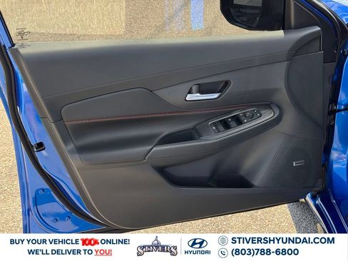 Used 2026 Nissan Sentra SR w/ SR Premium Package FWD image 26