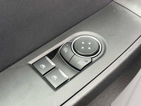 Used 2026 Ford F250 XL w/ F-250 >10K GVWR Package image 19