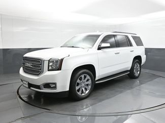 Used 2017 GMC Yukon SLT image 1