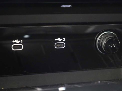 Certified 2025 Audi Q5 Prestige image 33