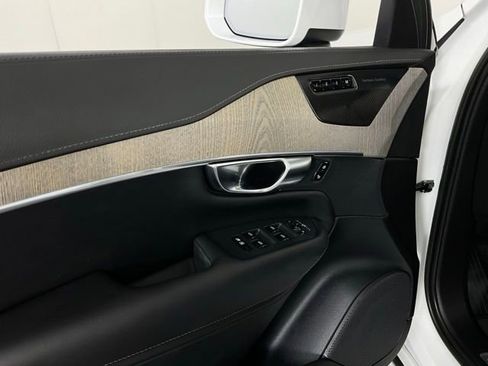 Certified 2023 Volvo XC90 B6 Ultimate image 27