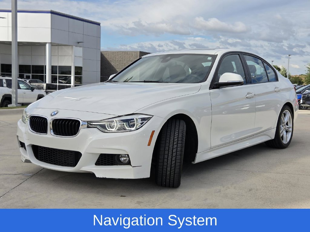Used 2018 BMW 330i Sedan RWD image 2