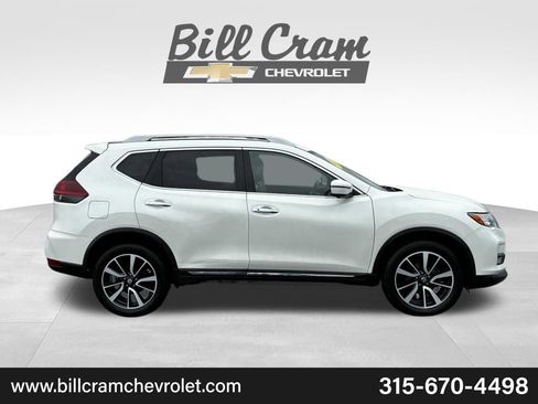 Used 2020 Nissan Rogue SL w/ Premium Package AWD/4WD image 40