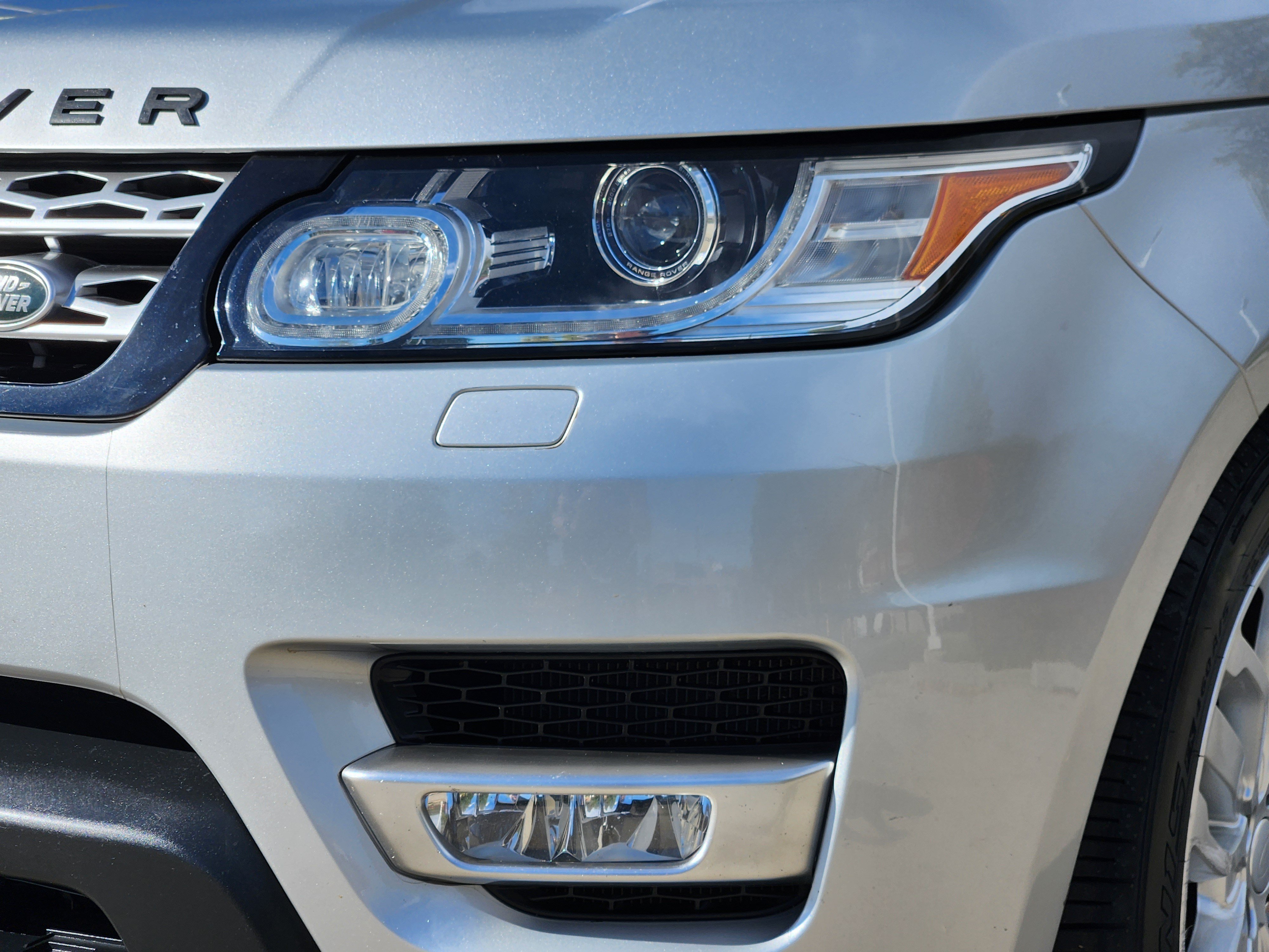 Used 2017 Land Rover Range Rover Sport HSE AWD/4WD image 5