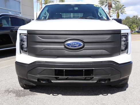 Used 2022 Ford F150 Lightning Pro image 11