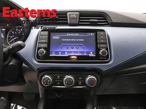 Used 2025 Nissan Versa SV FWD image 12