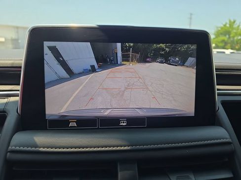 Used 2021 GMC Yukon XL SLT RWD image 25