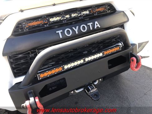 Used 2015 Toyota 4Runner TRD Pro AWD/4WD image 31