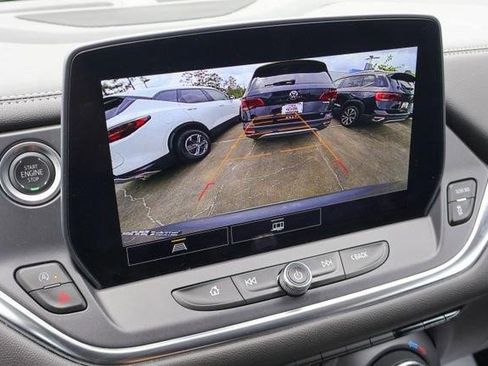 Certified 2025 Chevrolet Blazer LT AWD/4WD image 4
