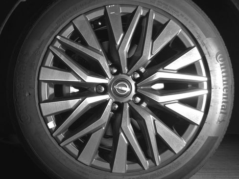 Used 2025 Nissan Altima 2.5 SV image 12