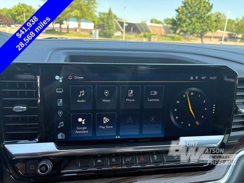 Used 2023 Chevrolet Silverado 1500 RST AWD/4WD image 19