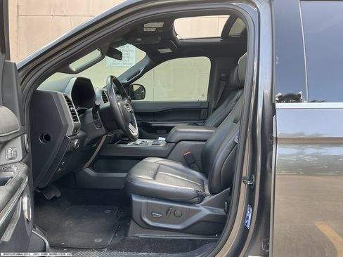 Used 2021 Ford Expedition XLT RWD image 8