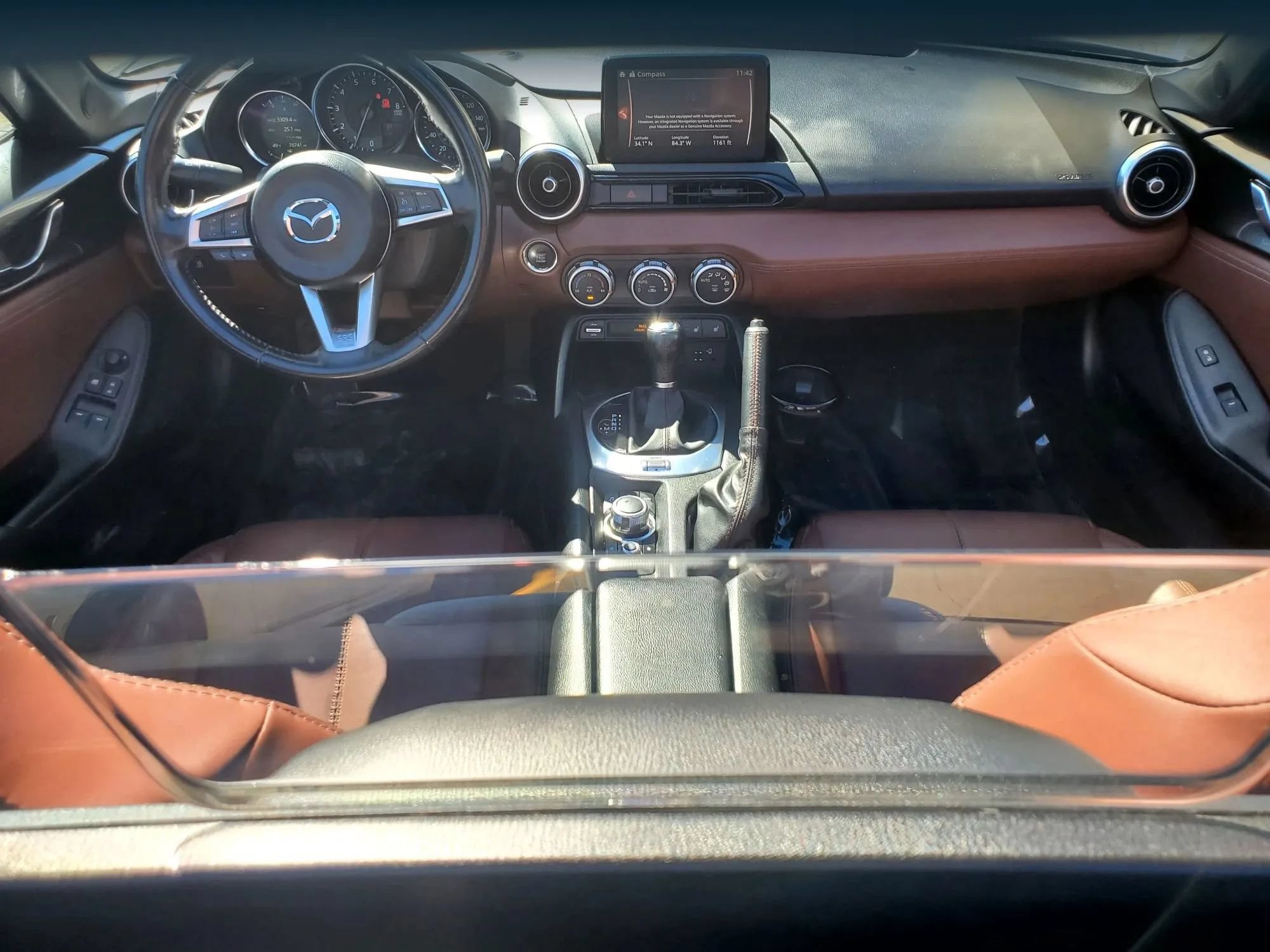 Used 2019 MAZDA MX-5 Miata RF Grand Touring RWD image 30