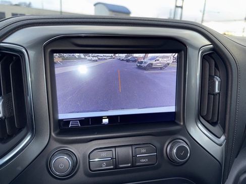 Used 2019 Chevrolet Silverado 1500 LT w/ Texas Edition image 19