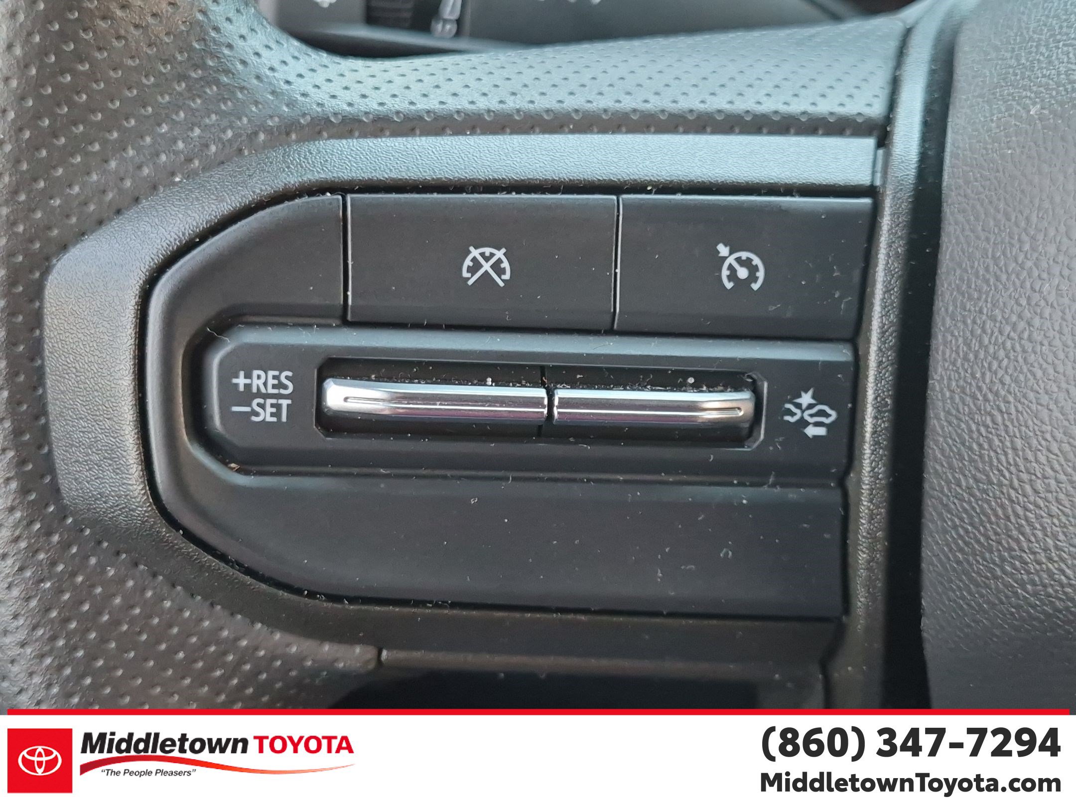 Used 2024 Chevrolet Colorado Trail Boss w/ Advanced Trailering Package AWD/4WD image 19