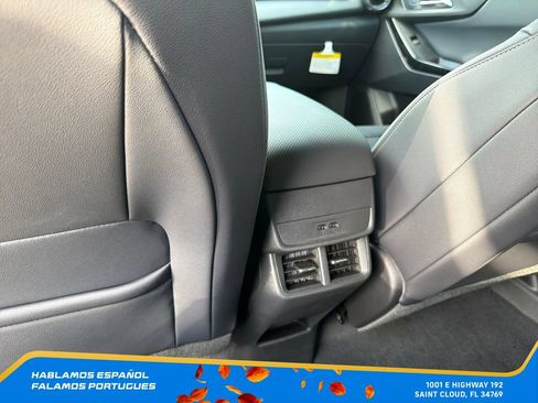 New 2027 Chevrolet Equinox LT w/ Convenience Package II FWD image 26