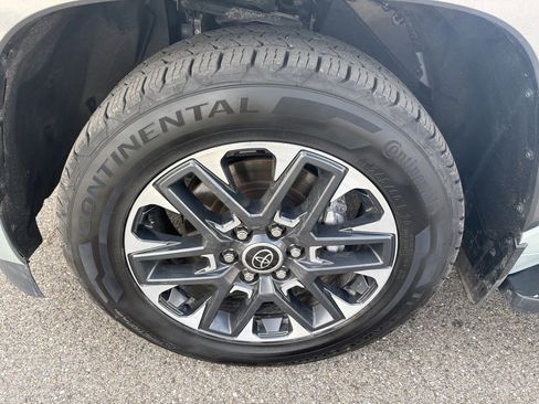 Used 2024 Toyota Sequoia Limited image 12