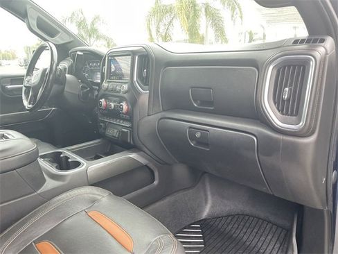 Used 2020 GMC Sierra 1500 AT4 image 28