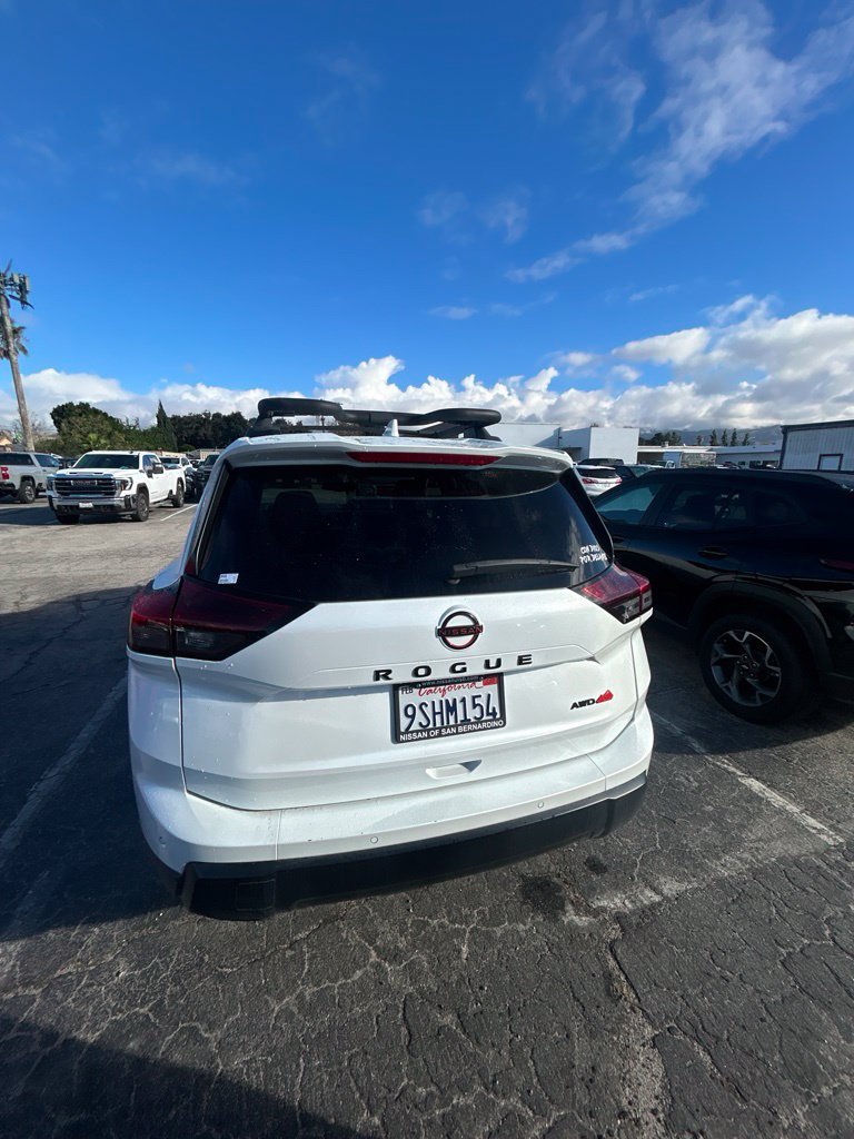 Used 2025 Nissan Rogue SV w/ Rock Creek Premium Package AWD/4WD image 8